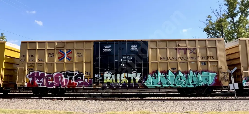 TBOX633994 - NORTH-AMERICA