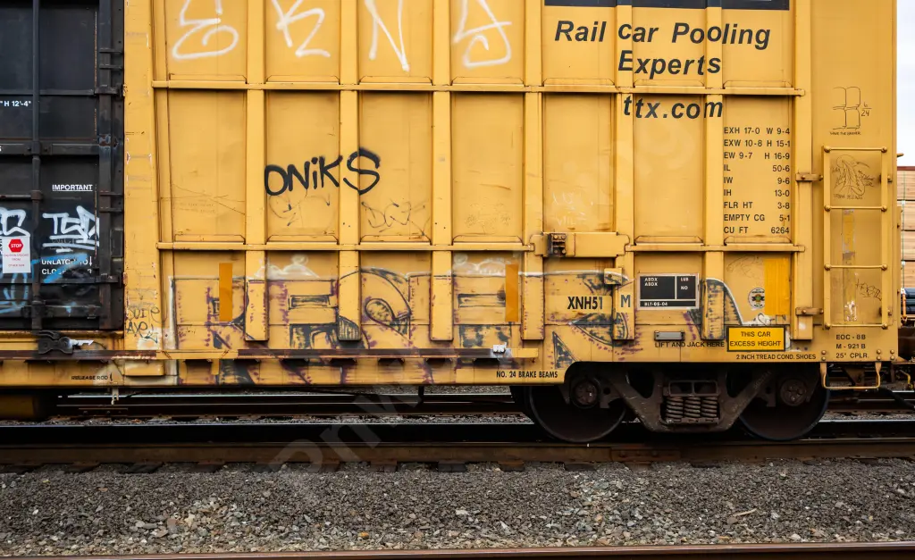 FBOX502746 - NORTH-AMERICA