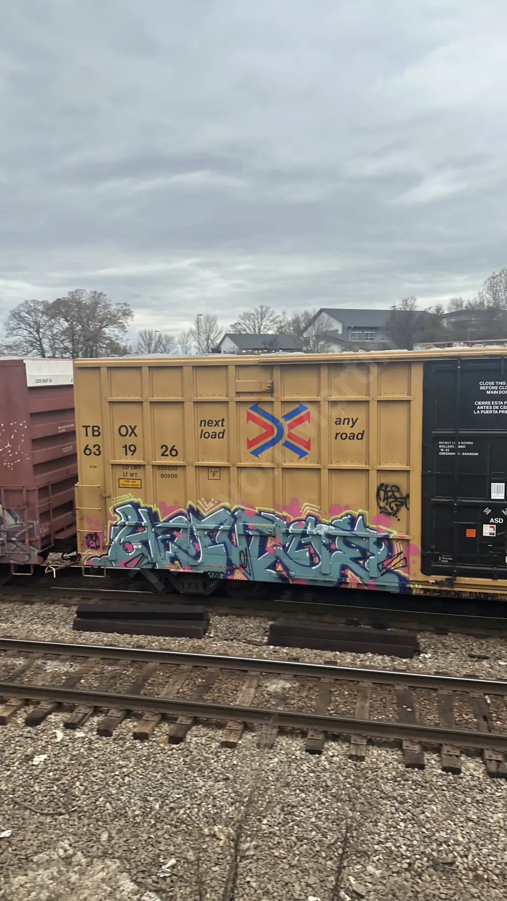 TBOX631926 - NORTH-AMERICA