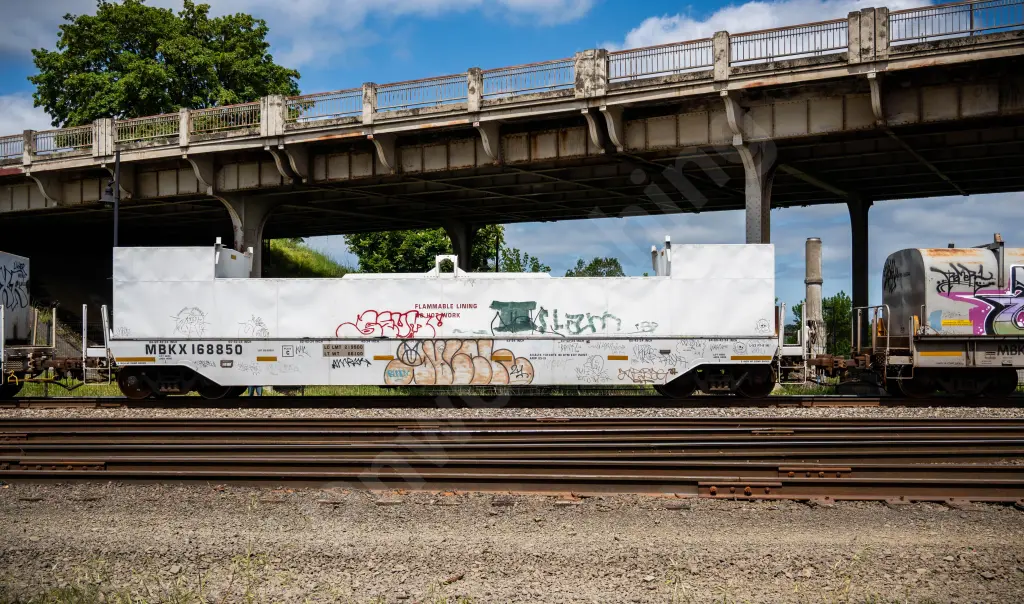MBKX168850 - NORTH-AMERICA