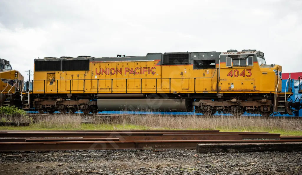 UP4043 - NORTH-AMERICA