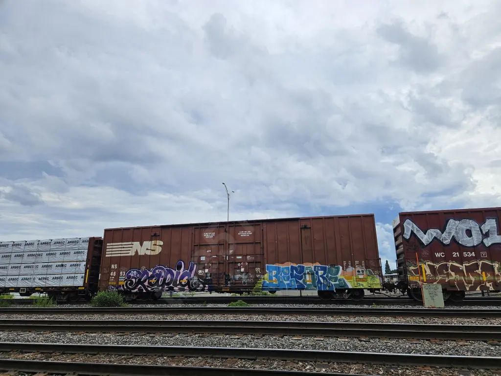 NS469308 - NORTH-AMERICA