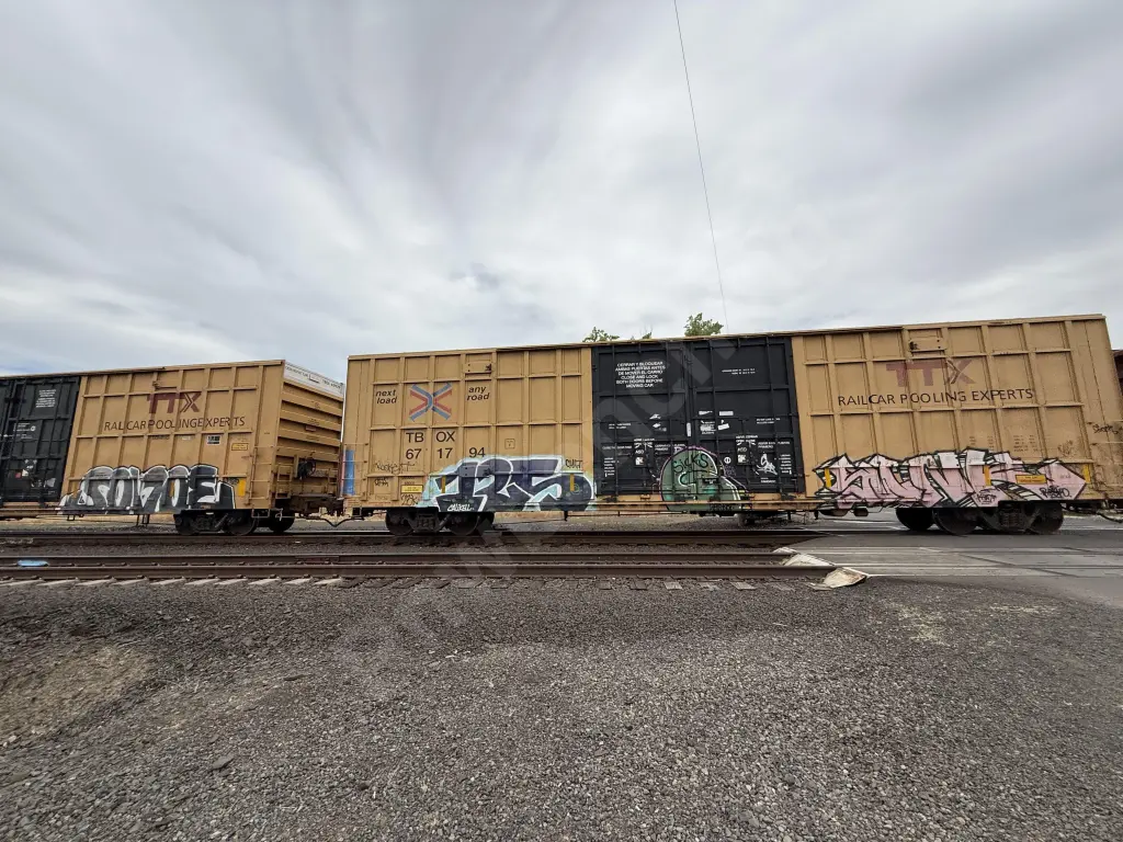TBOX671794 - NORTH-AMERICA