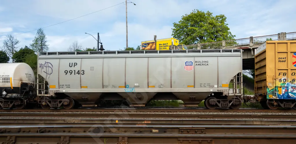 UP99143 - NORTH-AMERICA