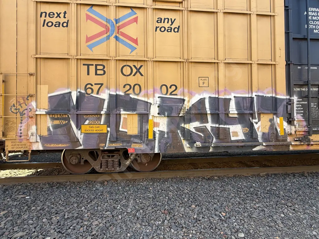 TBOX672002 - NORTH-AMERICA