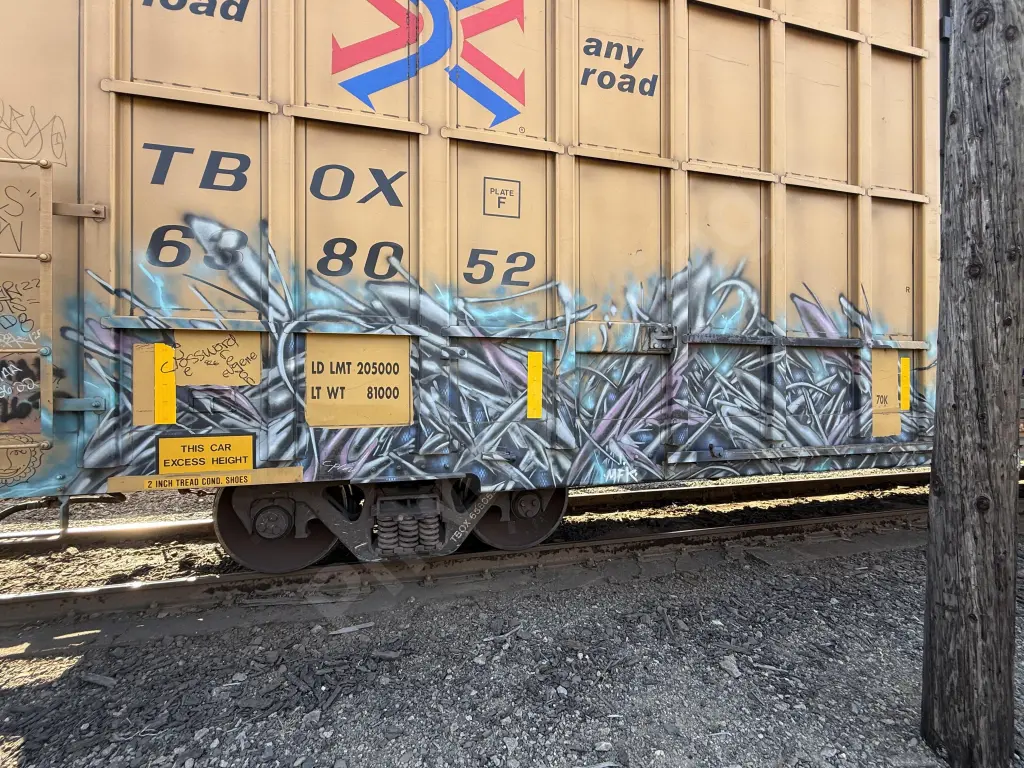 TBOX638052 - NORTH-AMERICA