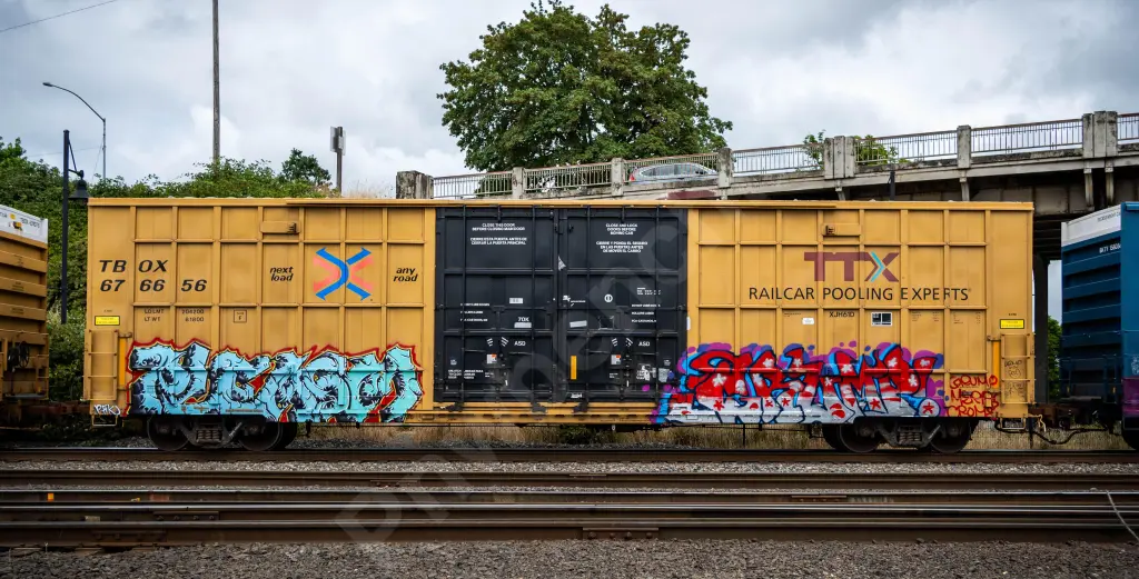 TBOX676656 - NORTH-AMERICA