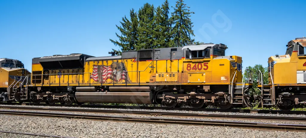 UP8405 - NORTH-AMERICA