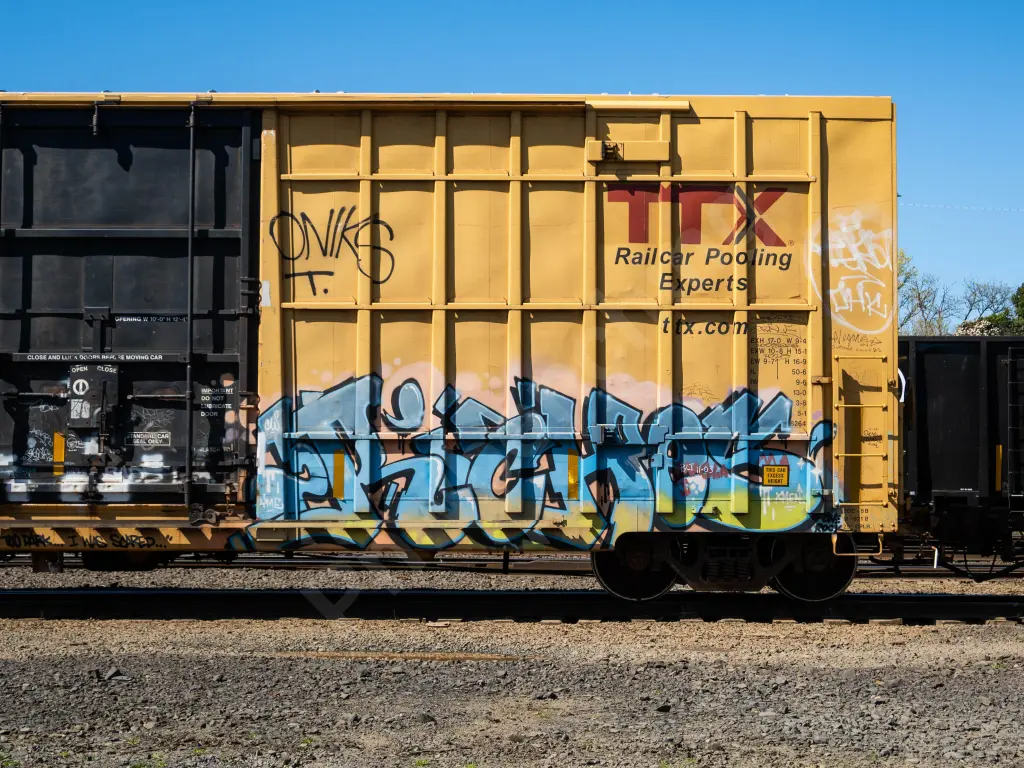 FBOX502270 - NORTH-AMERICA