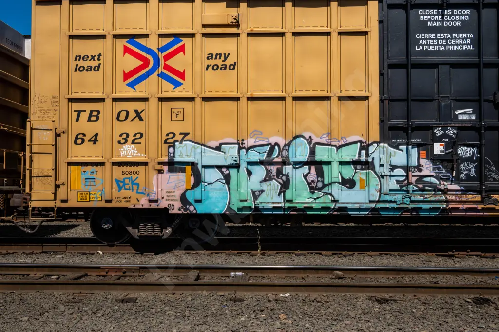 TBOX643227 - NORTH-AMERICA