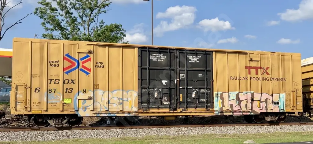 TBOX667139 - NORTH-AMERICA