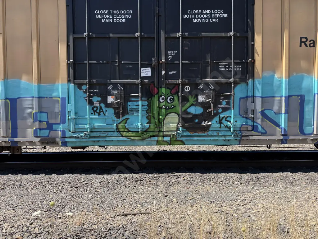 TBOX663089 - NORTH-AMERICA