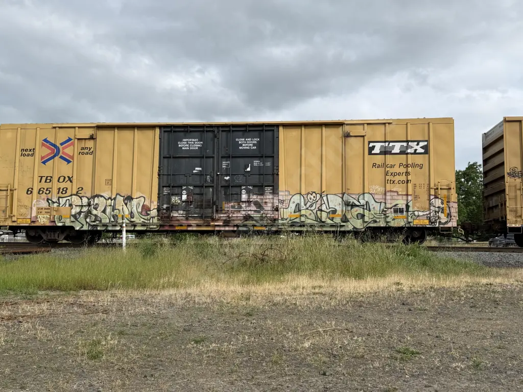 TBOX665182 - NORTH-AMERICA