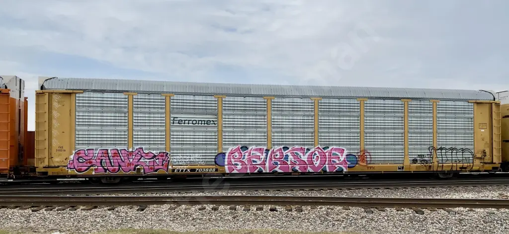 ETTX703888 - NORTH-AMERICA