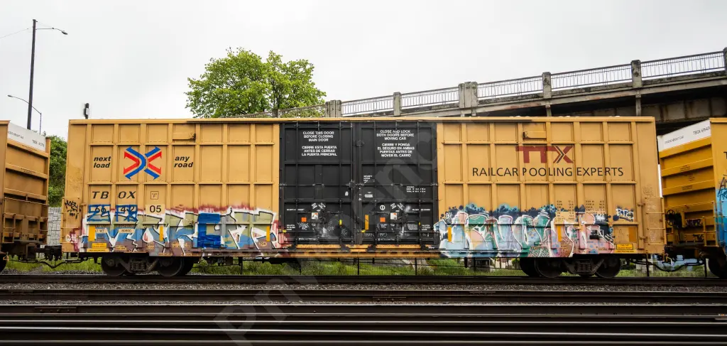 TBOX664205 - NORTH-AMERICA