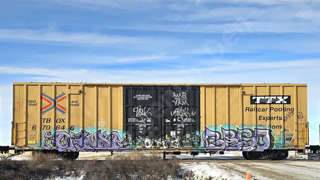 TBOX670646 - NORTH-AMERICA