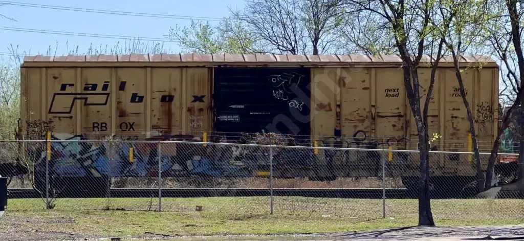 RBOX30642 - NORTH-AMERICA