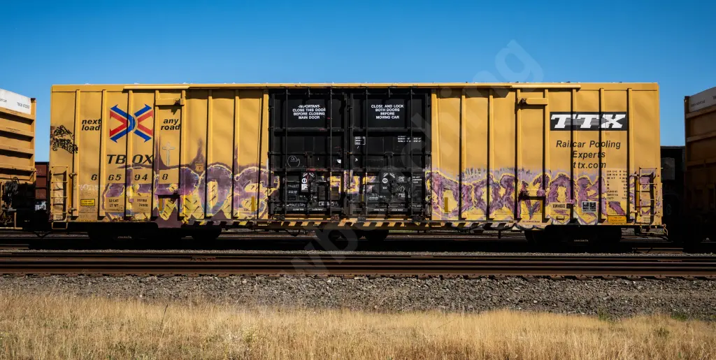 TBOX665948 - NORTH-AMERICA