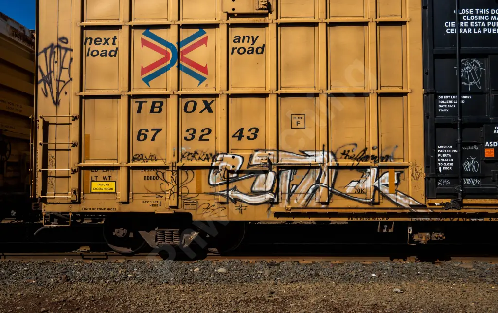 TBOX673243 - NORTH-AMERICA