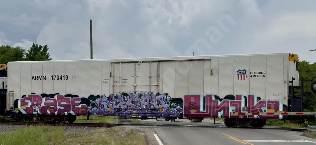 ARMN170419 - NORTH-AMERICA