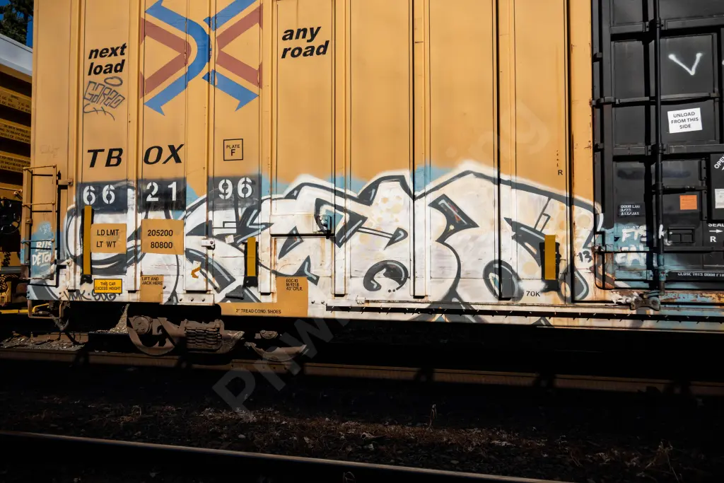 TBOX662196 - NORTH-AMERICA