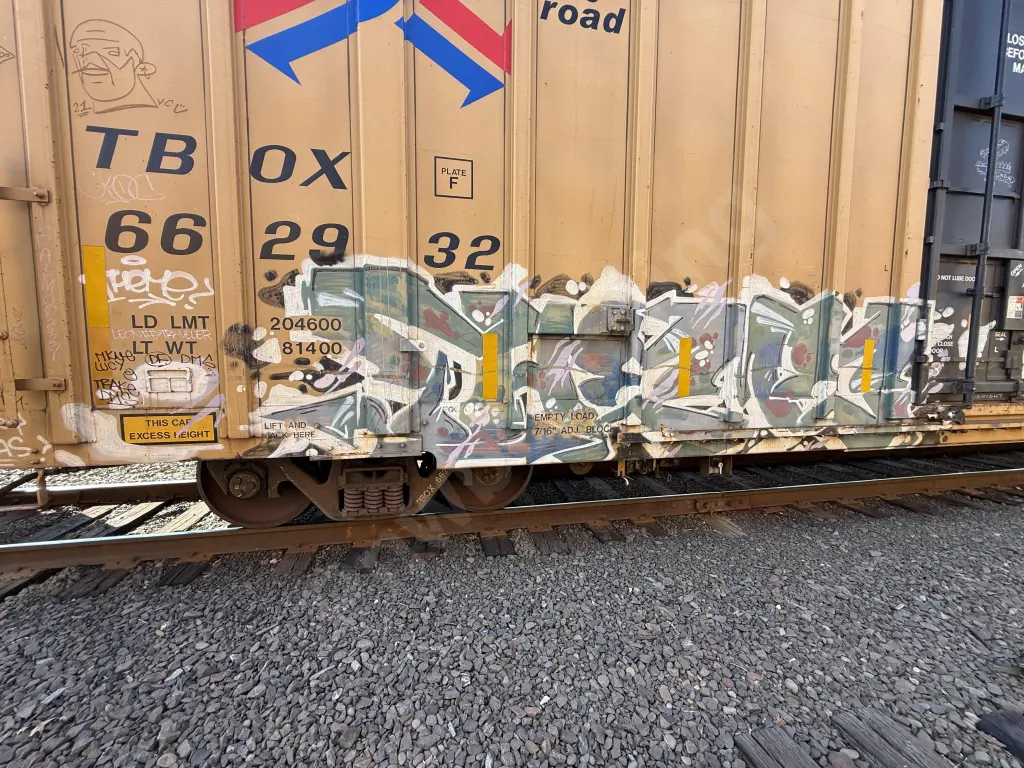 TBOX662932 - NORTH-AMERICA