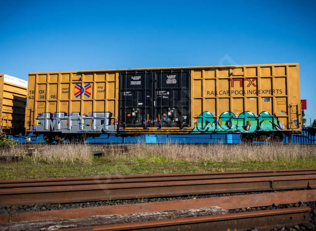 TBOX633898 - NORTH-AMERICA