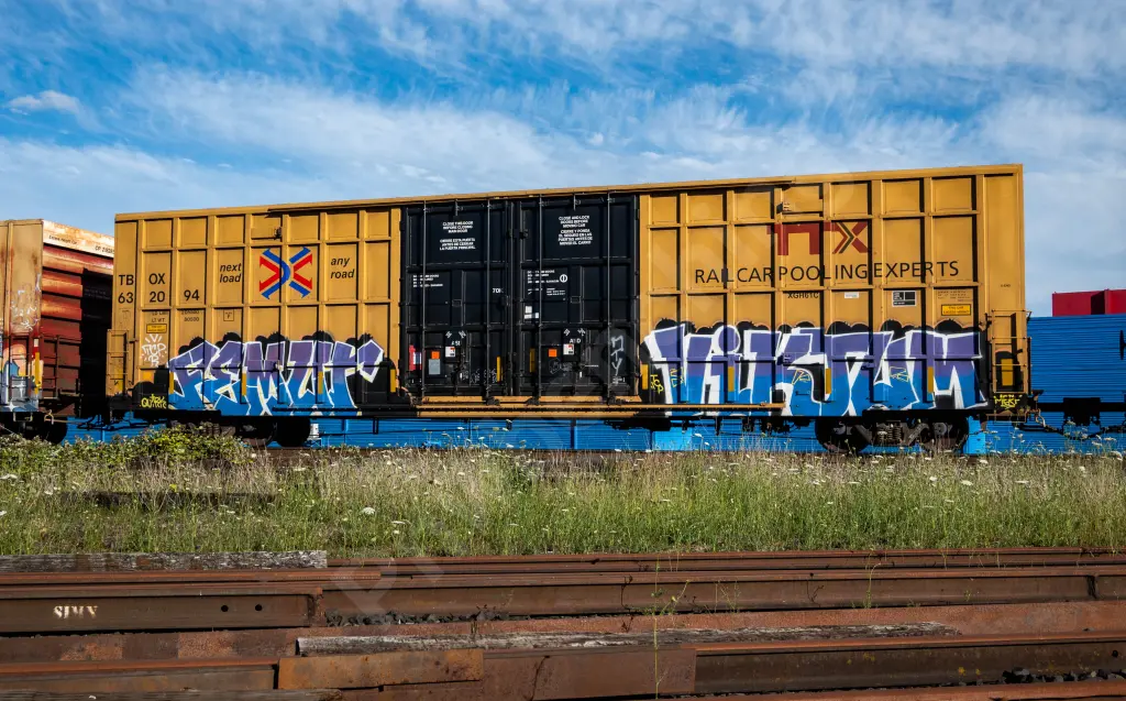 TBOX632094 - NORTH-AMERICA