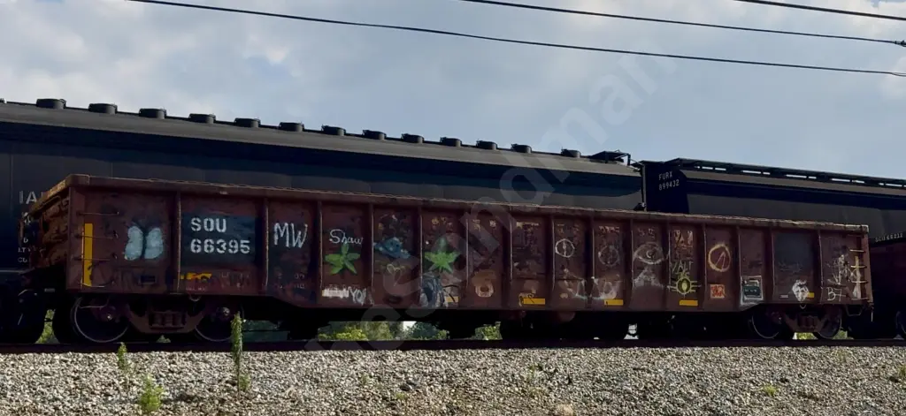 SOU66395 - NORTH-AMERICA