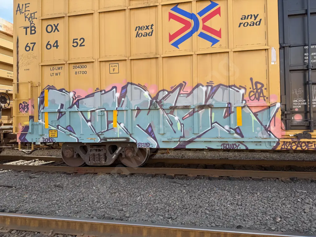 TBOX676452 - NORTH-AMERICA