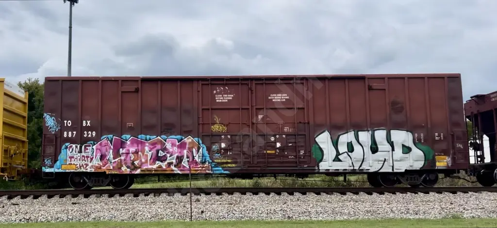 TOBX887329 - NORTH-AMERICA