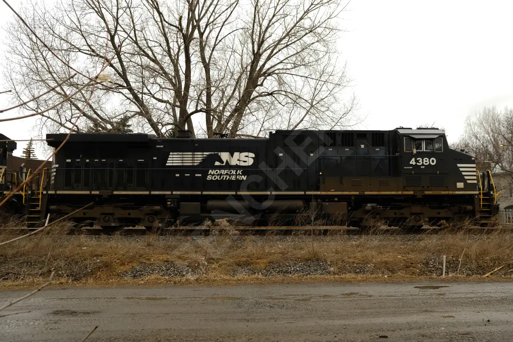 NS4380 - NORTH-AMERICA