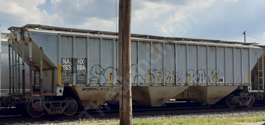 NAHX163084 - NORTH-AMERICA