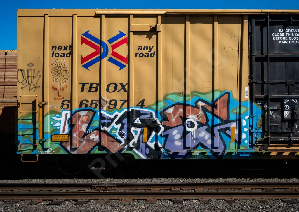 TBOX665974 - NORTH-AMERICA