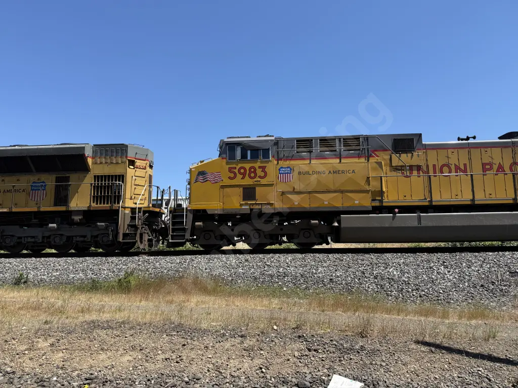 UP5983 - NORTH-AMERICA