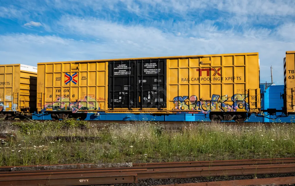 TBOX675586 - NORTH-AMERICA