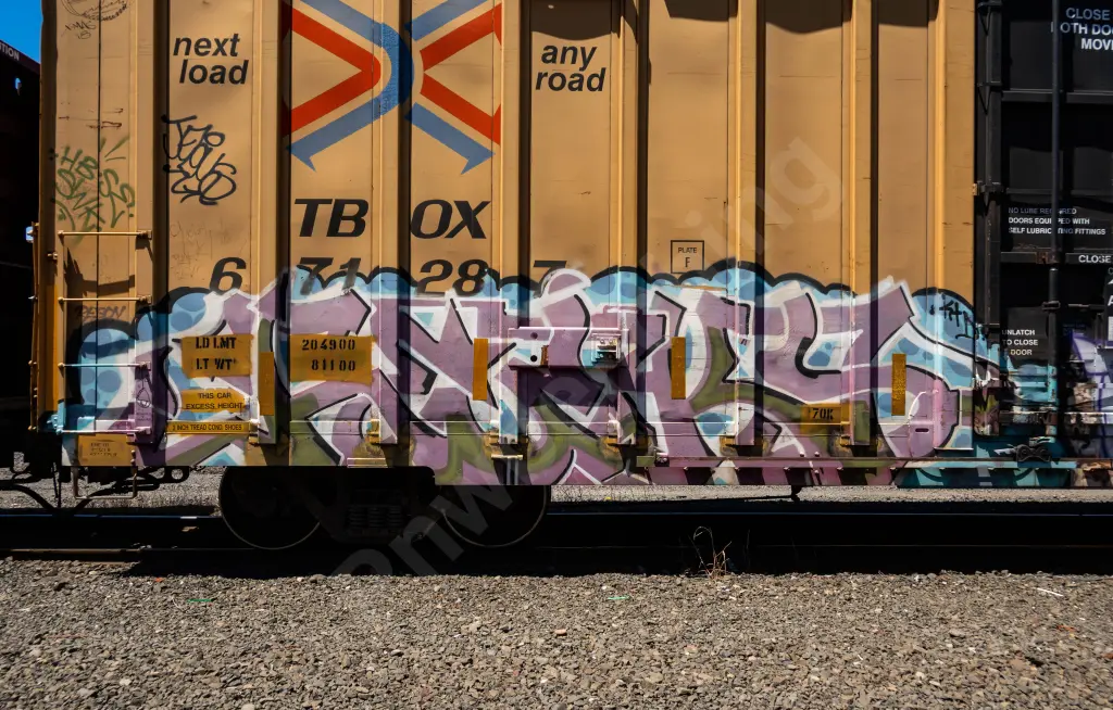 TBOX671287 - NORTH-AMERICA