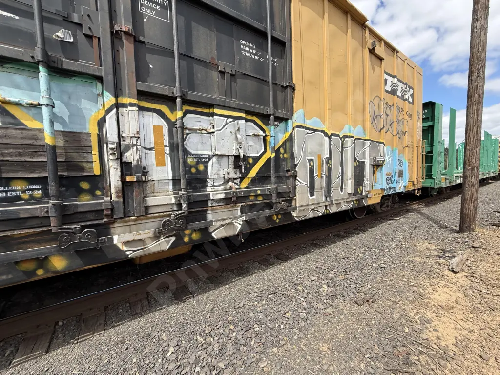 TBOX665756 - NORTH-AMERICA