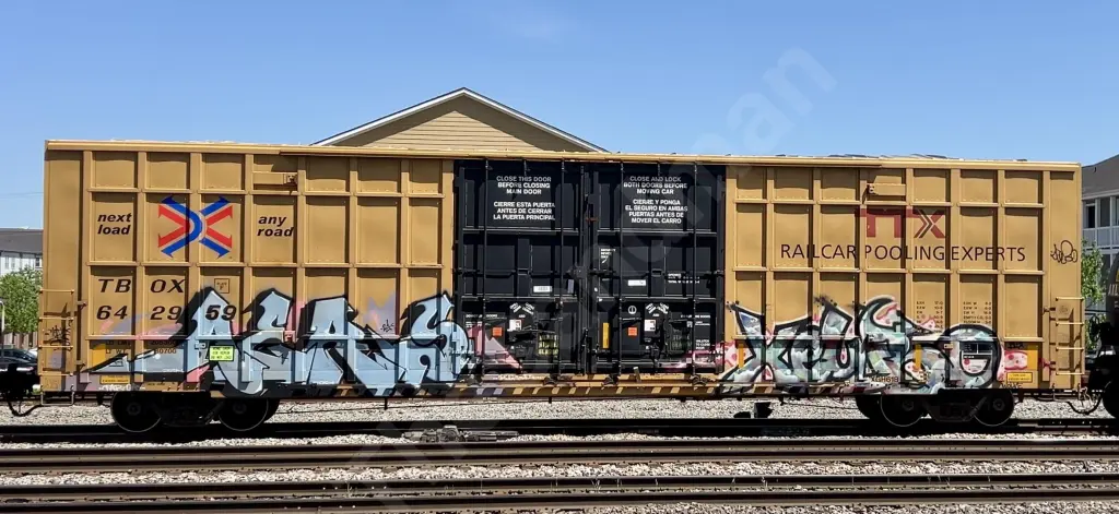TBOX642959 - NORTH-AMERICA