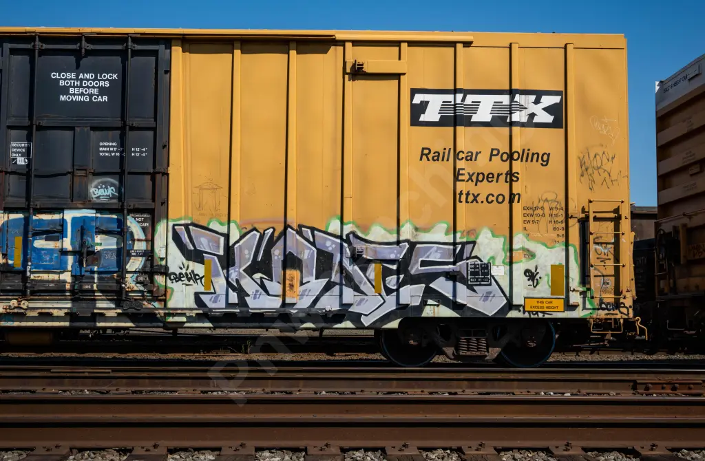 TBOX665444 - NORTH-AMERICA