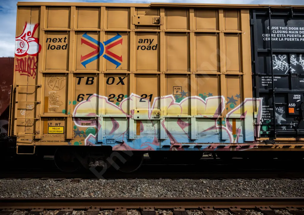TBOX672821 - NORTH-AMERICA