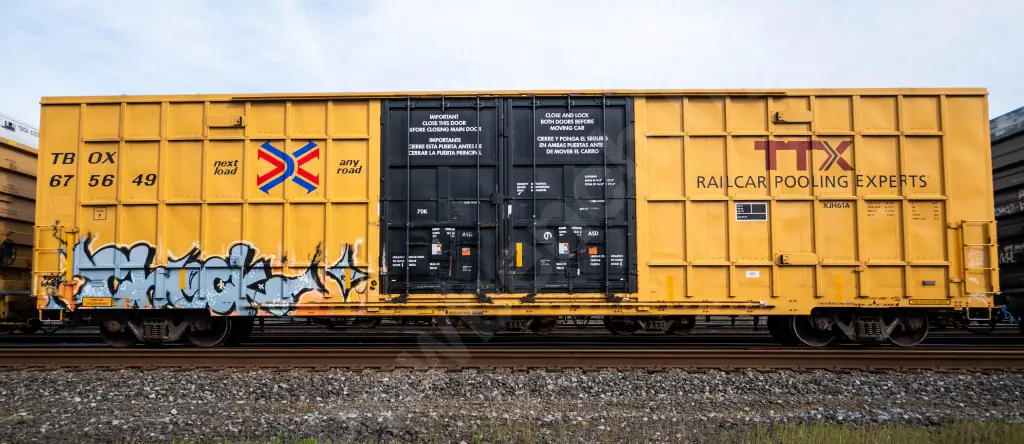 TBOX675649 - NORTH-AMERICA