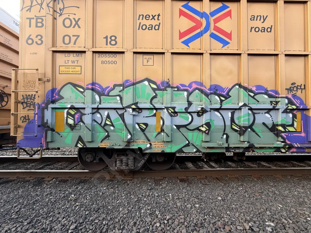 TBOX630718 - NORTH-AMERICA
