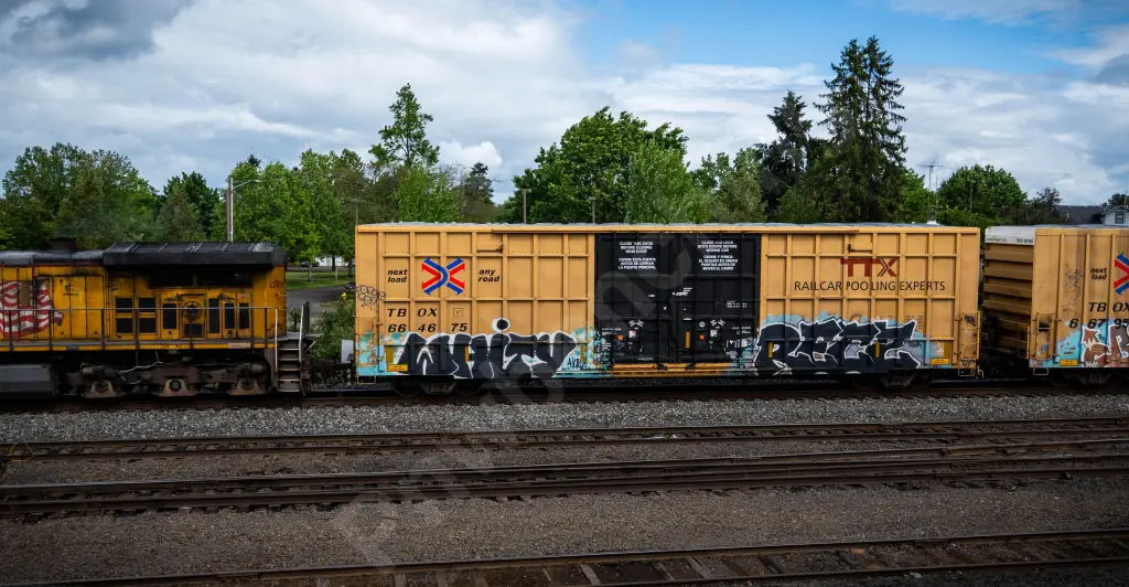 TBOX664675 - NORTH-AMERICA