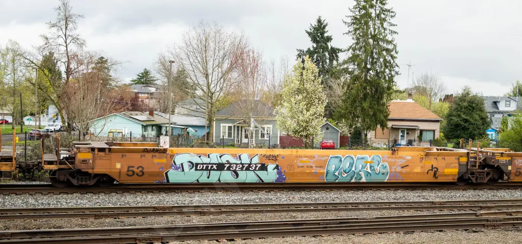 DTTX732737 - NORTH-AMERICA