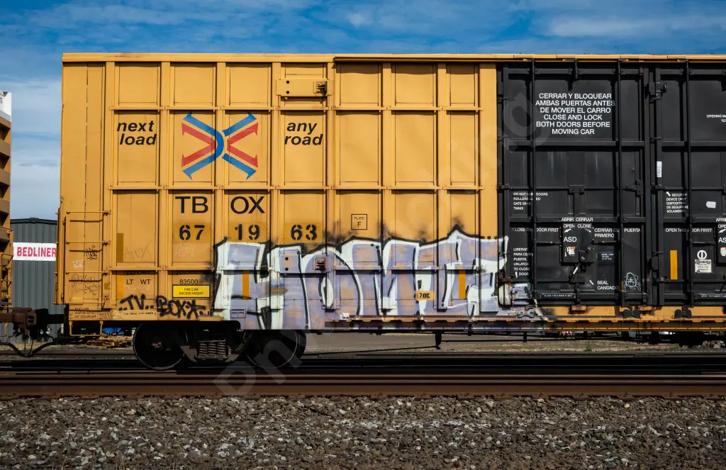 TBOX671963 - NORTH-AMERICA