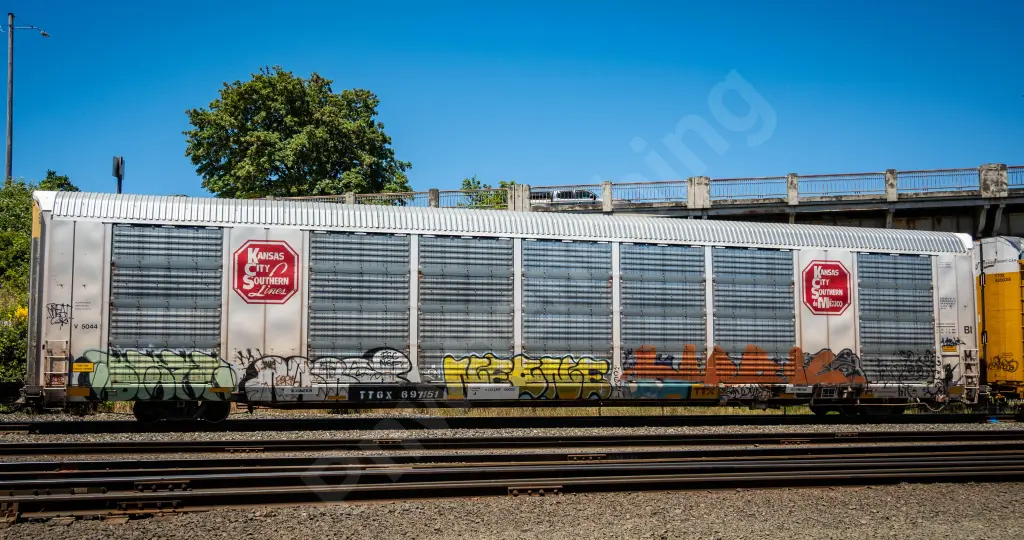 TTGX697151 - NORTH-AMERICA