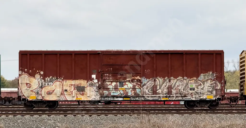 BKTY153872 - NORTH-AMERICA