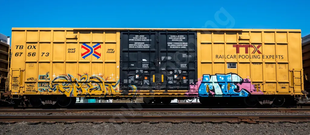 TBOX675673 - NORTH-AMERICA