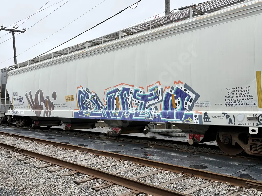 XOMX59758 - NORTH-AMERICA